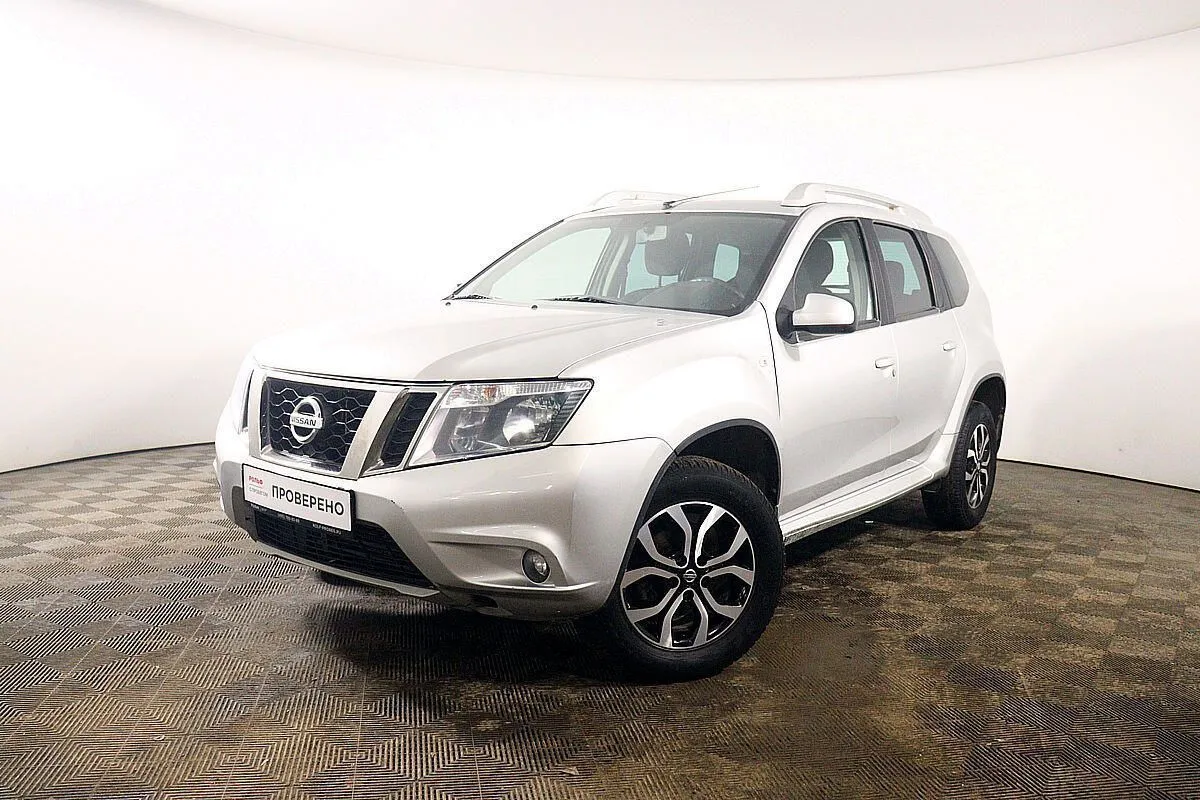 Nissan Terrano Image 1